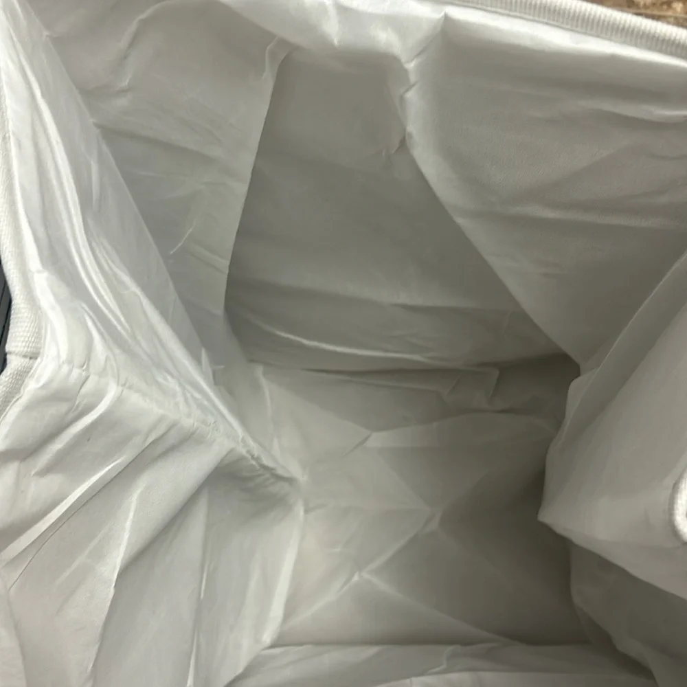 Portable Laundry Bag.